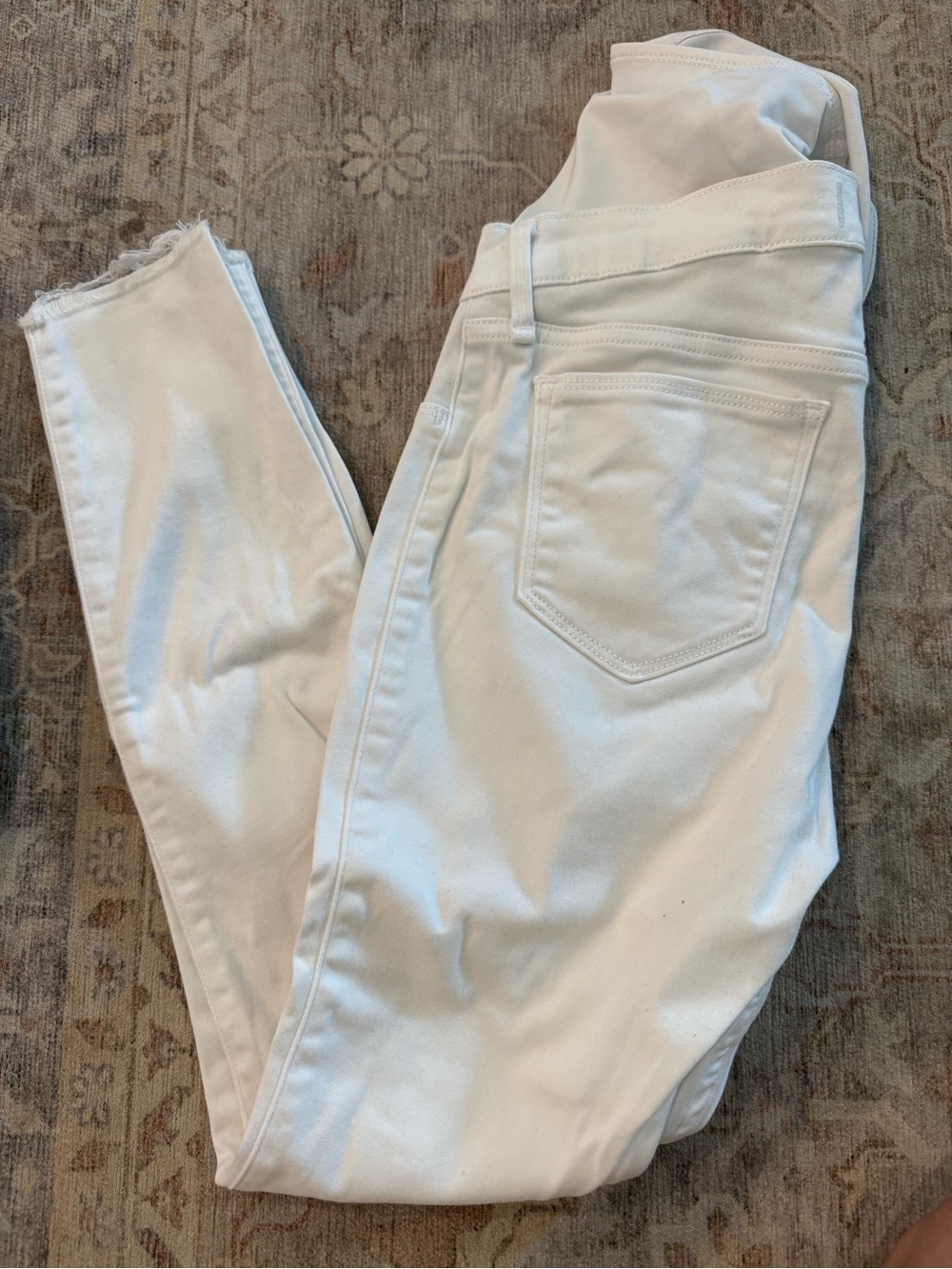 Abercrombie Maternity Women’s White High-Rise Jeans
